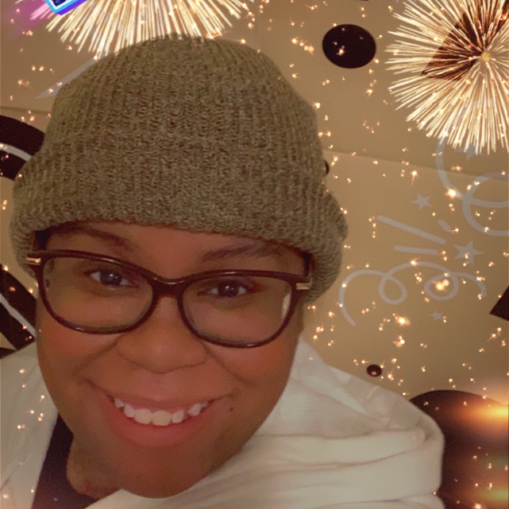 Meet your Posher, Alysia